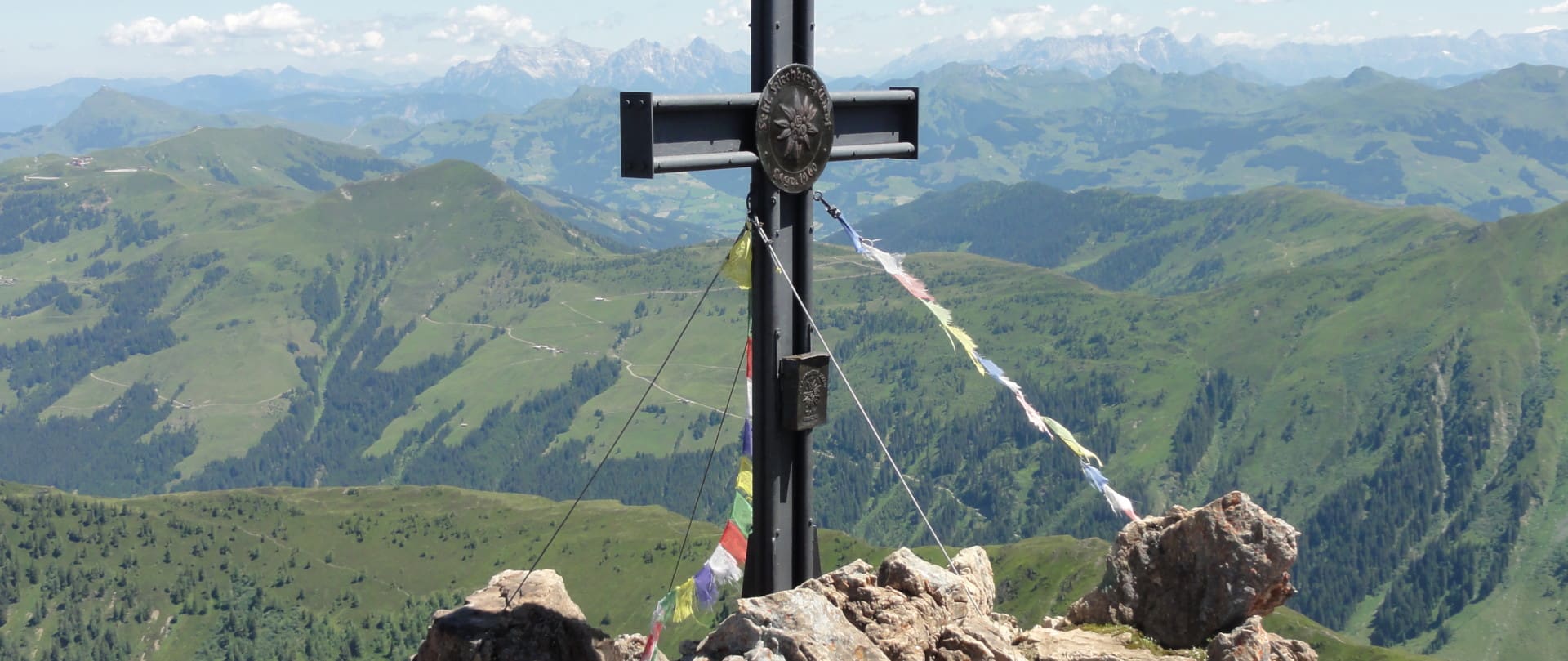 Gipfelkreuz des großen Rettensteins