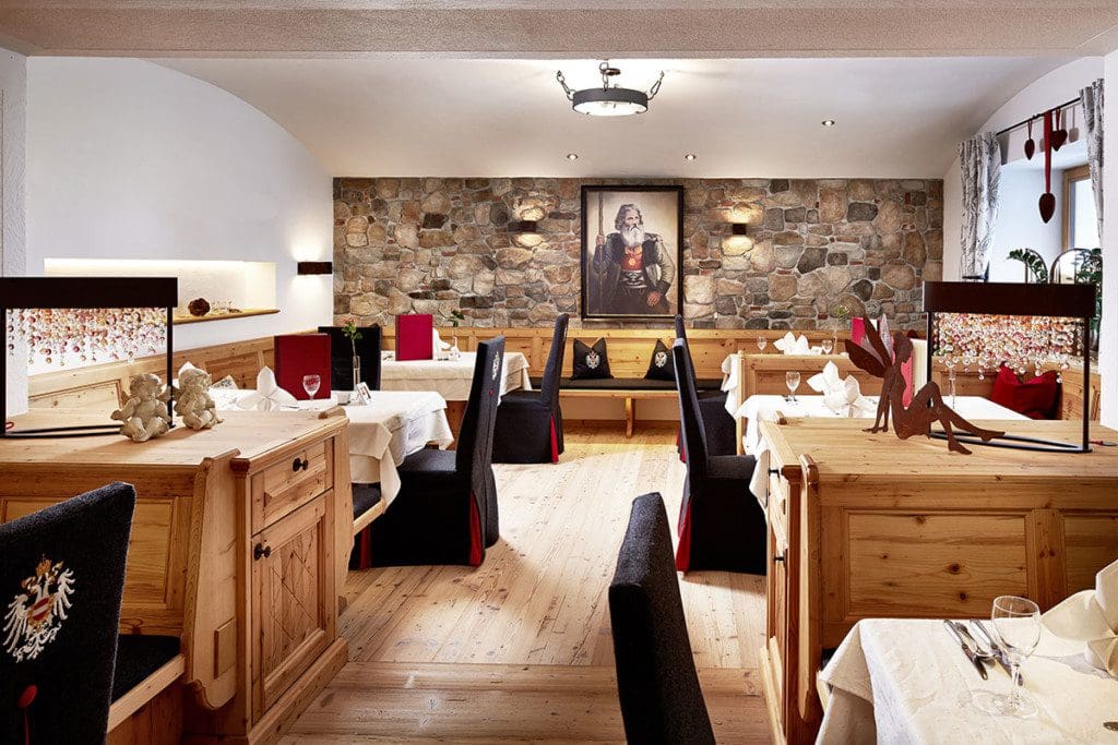 Panzlstube im Wanderhotel Kirchner - Urlaub in den Kitzbüheler Alpen