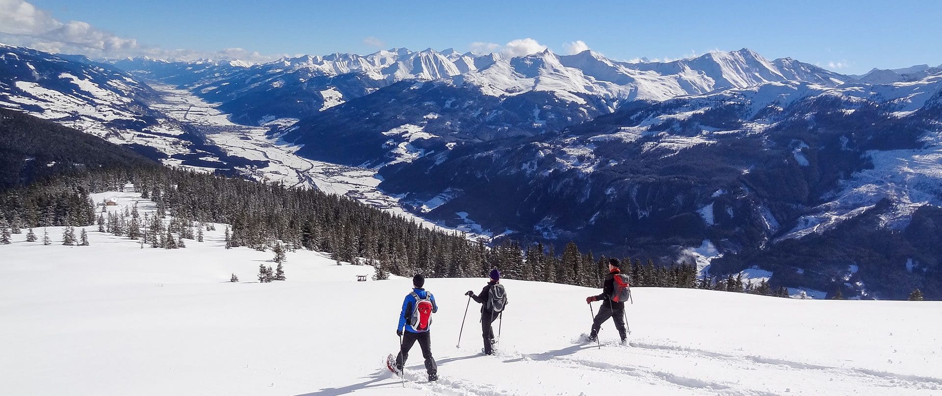 Schneeschuhwandern im Hotel Kirchner